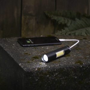 Rechargeable 2200mah Flashlight
